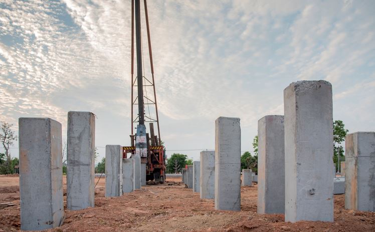 Large-displacement piles Advantages and Disadvantages